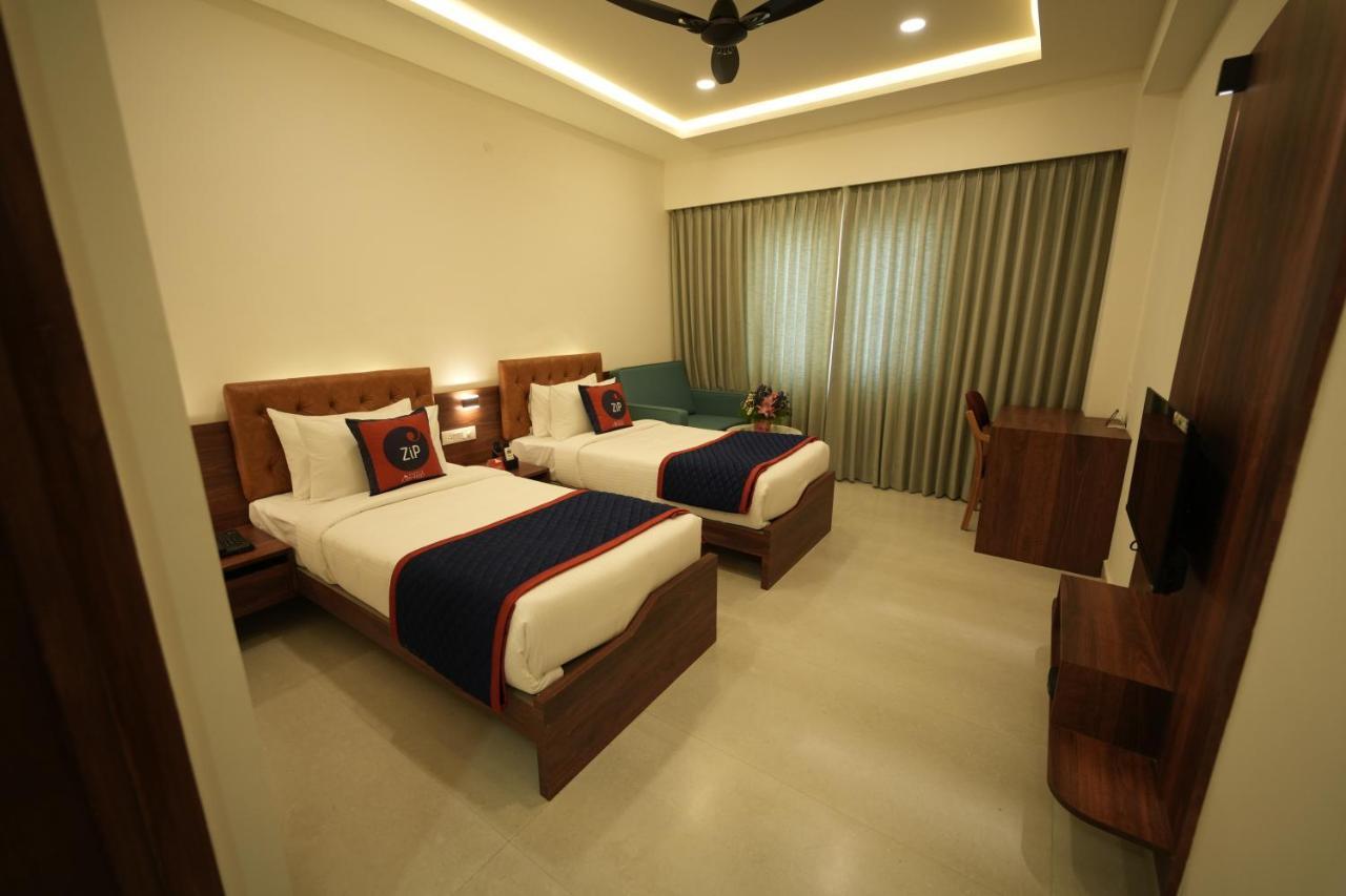 Zip By Spree Hotels Purpleorchid Whitefield Бангалор Екстериор снимка
