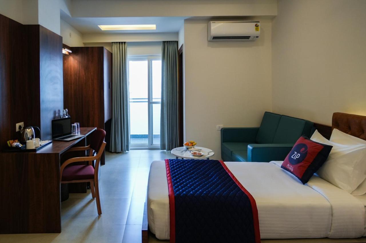Zip By Spree Hotels Purpleorchid Whitefield Бангалор Екстериор снимка