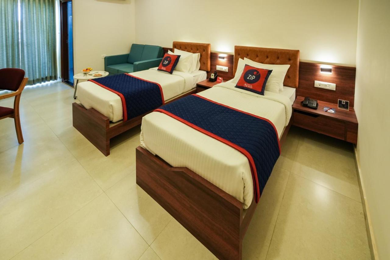 Zip By Spree Hotels Purpleorchid Whitefield Бангалор Екстериор снимка