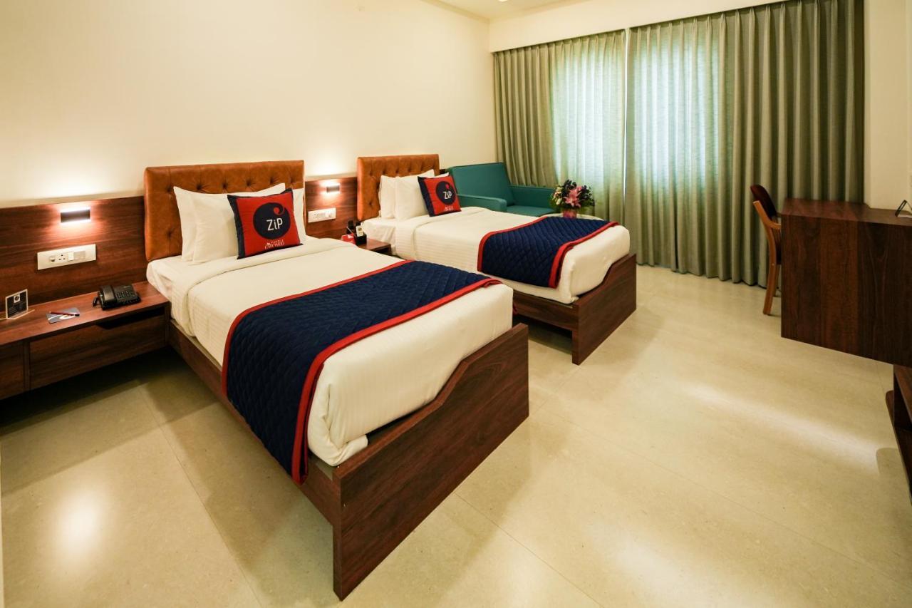 Zip By Spree Hotels Purpleorchid Whitefield Бангалор Екстериор снимка