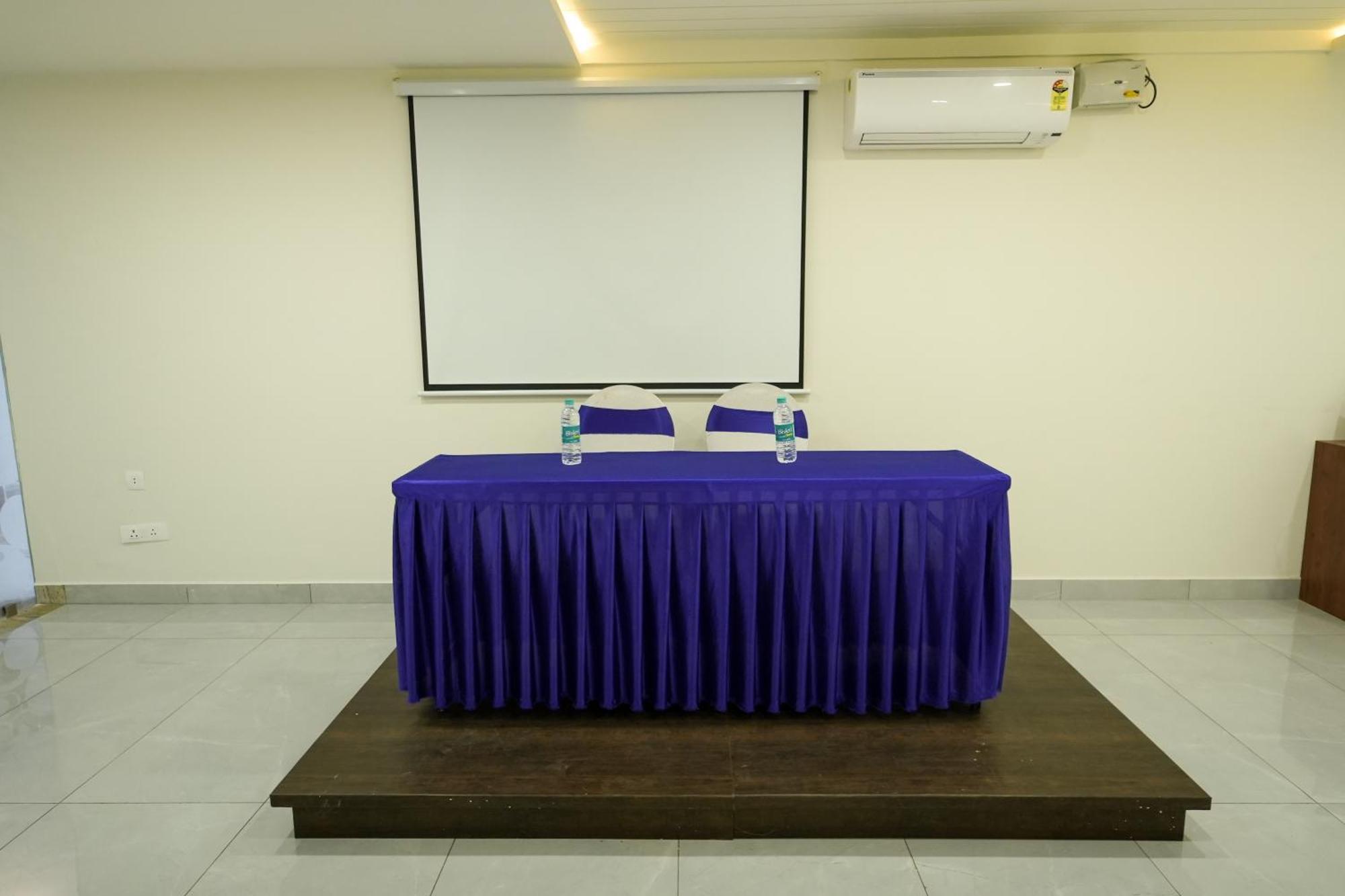 Zip By Spree Hotels Purpleorchid Whitefield Бангалор Екстериор снимка